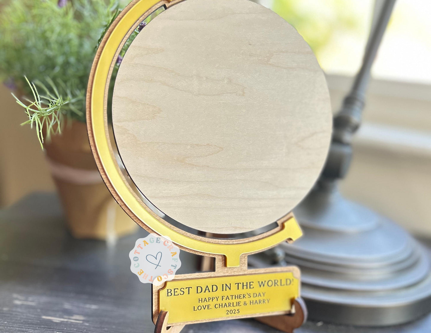 Personalized Father's Day Handprint Globe Sign: Kids DIY Gift