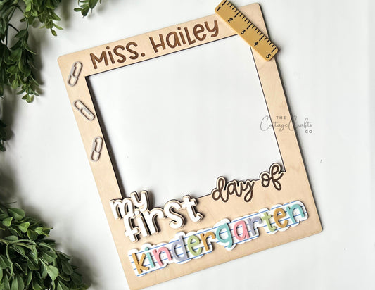 Teacher Classroom Photo Frame, Photo Prop, First Day of school,Photo Frame,Class Photo Prop, Classroom Decor, First Day, Last Day, 100th Day