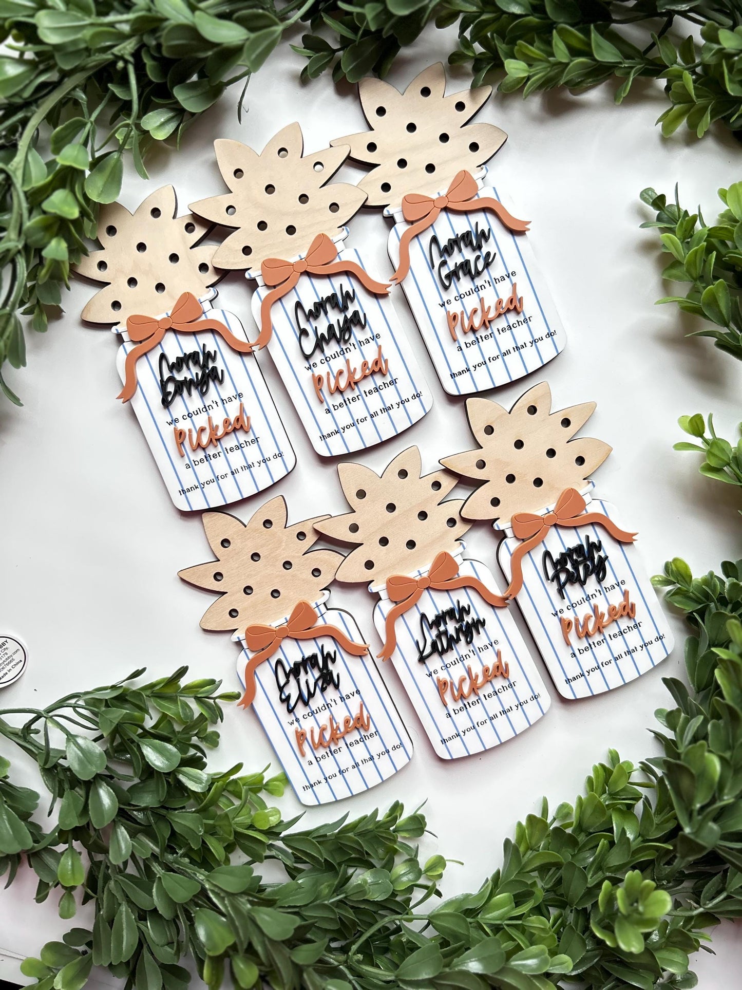 Teacher Appreciation Gift, Flowers Holder,Magnet frame, Personalized Teacher Gift, End Of Year Gifts, Teacher Gift Tag