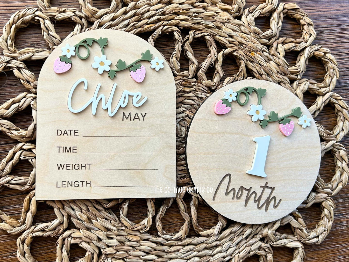 Strawberry Name Announcement Sign, DaisyName Sign, Baby Name Sign,Fresh 48 Name Plaque,Hi My Name Is,Newborn Photo Prop,