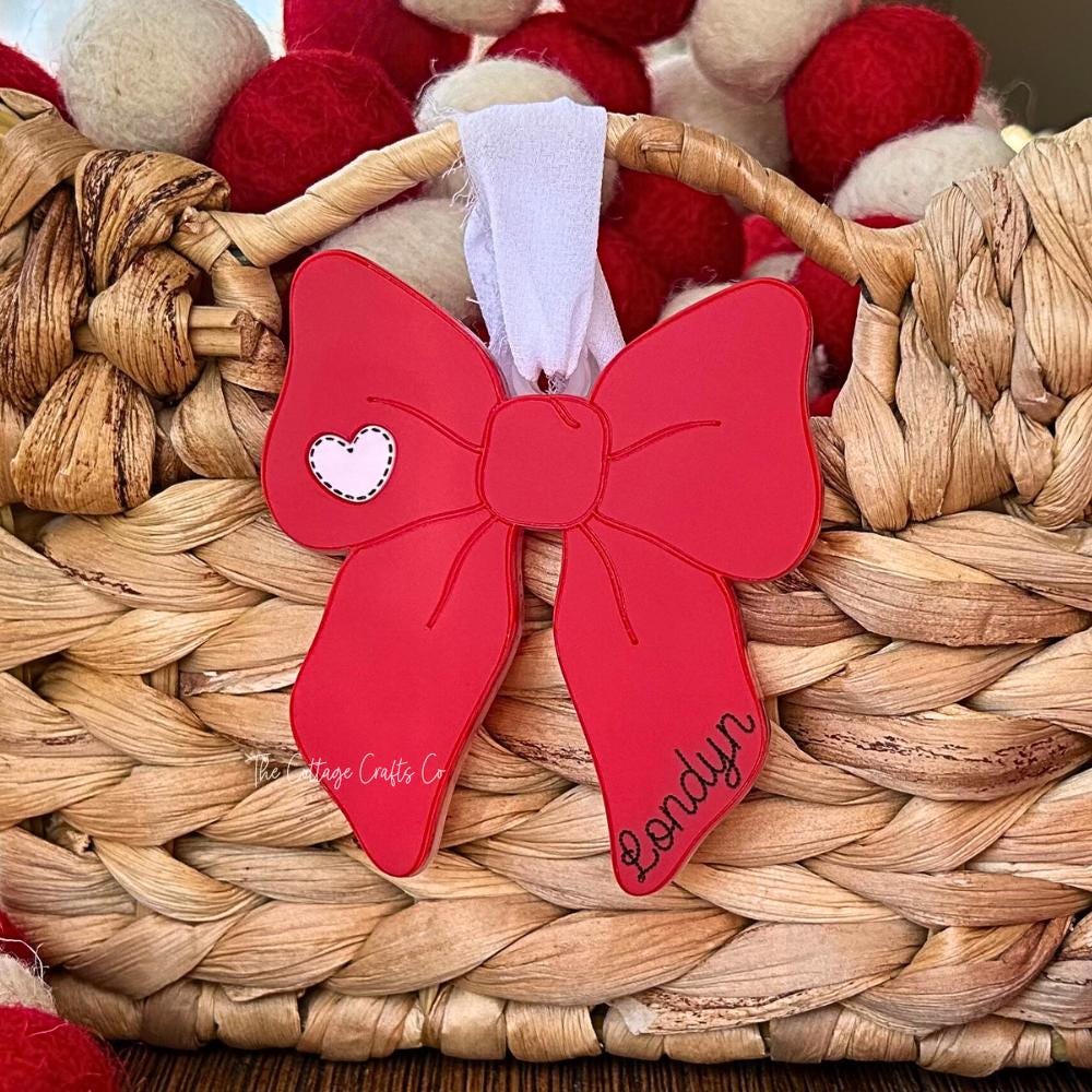 Personalized Valentines Bow Gift Tag: Engraved Acrylic Name Tag