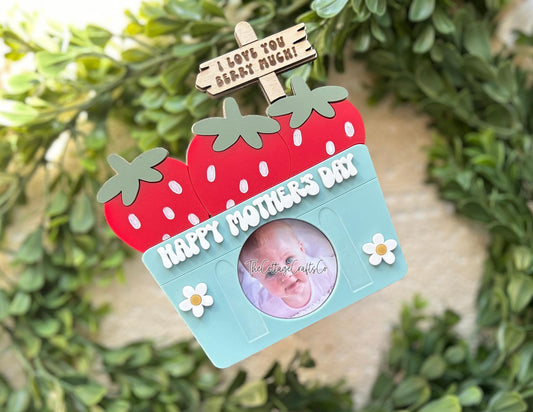 Fridge Photo Magnet, Strawberry Picture Frame, Mother's Day Picture Frame, Mothers Day Gift, Wallet Size Photo Frame, Gifts for Mom