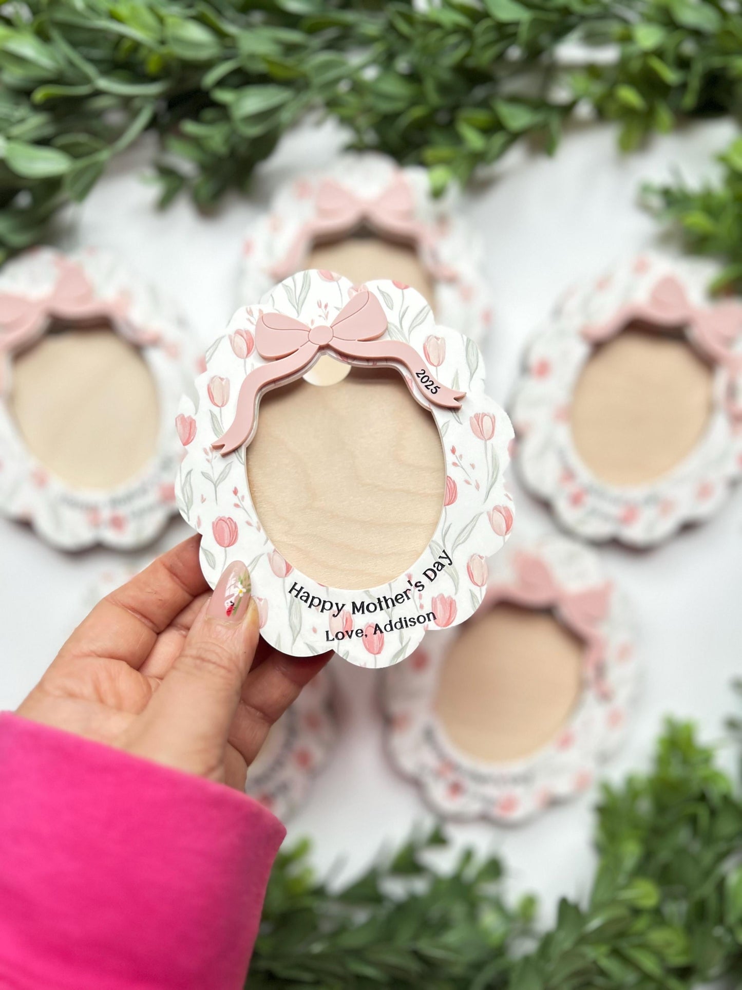 Floral Mother's Day Photo Magnet: Personalized Picture Frame Gift