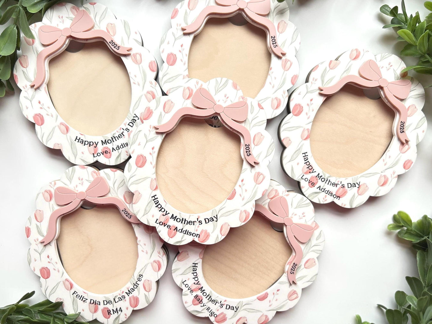 Floral Mother's Day Photo Magnet: Personalized Picture Frame Gift