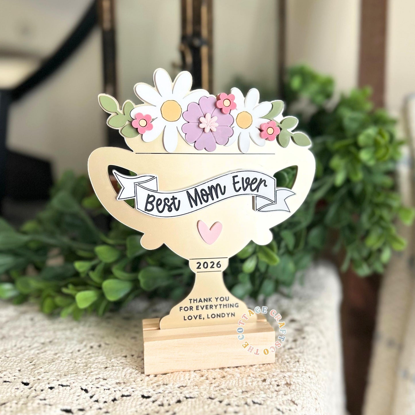 Best Mom Ever Gift, Mother's Day Trophy, Personalized Mom Award with Custom Name,Mother’s Day Gift Idea,Unique Keepsake for Mom