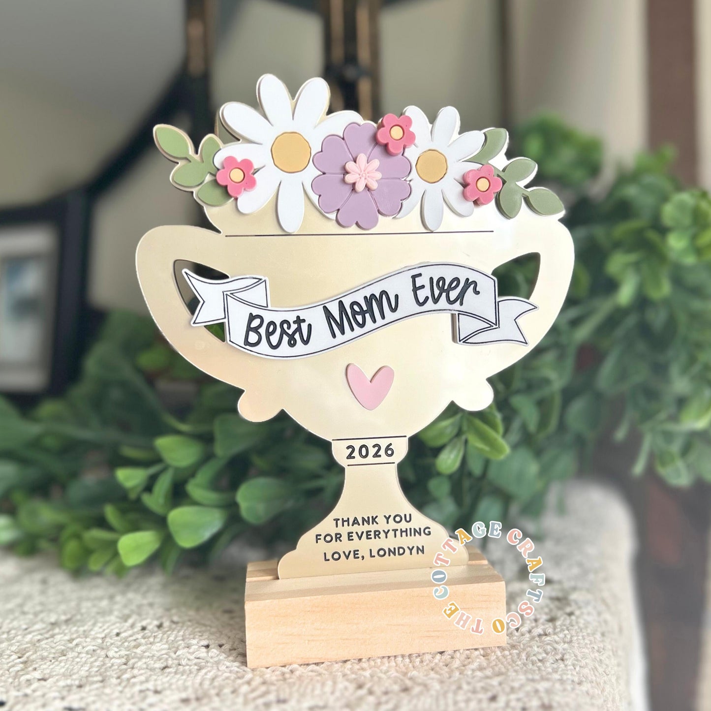 Best Mom Ever Gift, Mother's Day Trophy, Personalized Mom Award with Custom Name,Mother’s Day Gift Idea,Unique Keepsake for Mom